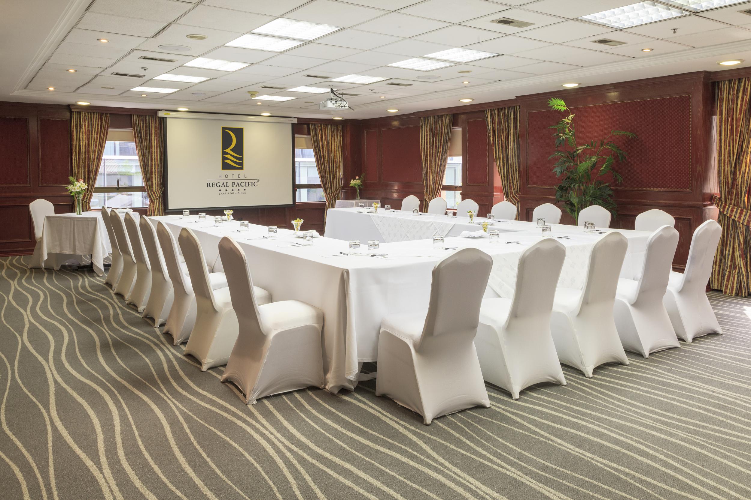 Hotel Regal Pacific סנטיאגו מראה חיצוני תמונה Meeting room