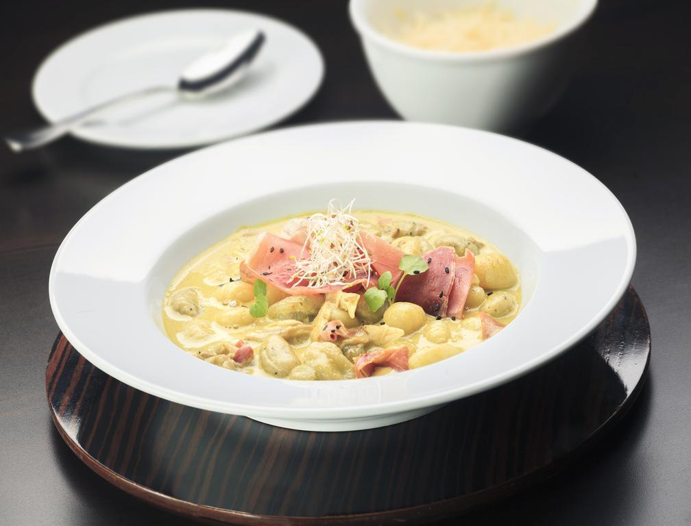 Hotel Regal Pacific סנטיאגו מראה חיצוני תמונה A bowl of potato soup